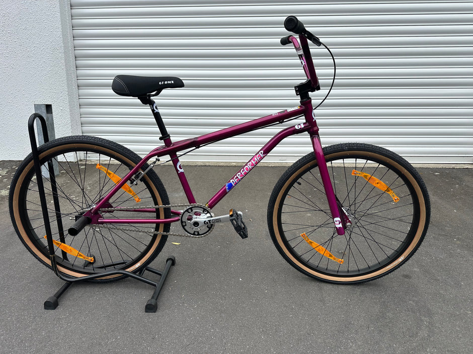26 U ProPerformerHeritageRAS GT BMX