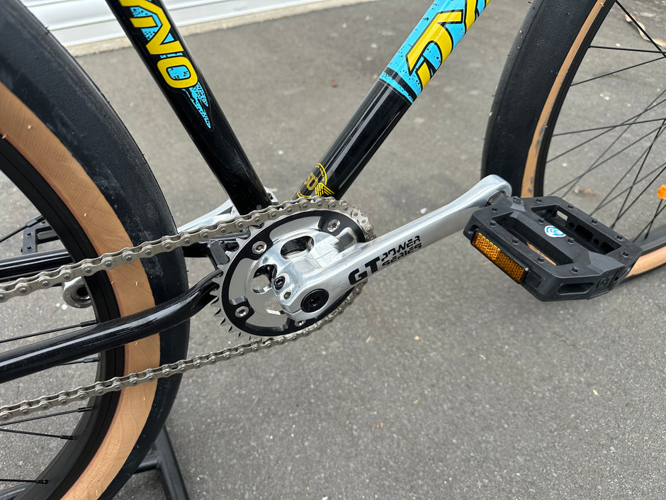 29 U ProSeriesHeritageBLK O/ GT BMX