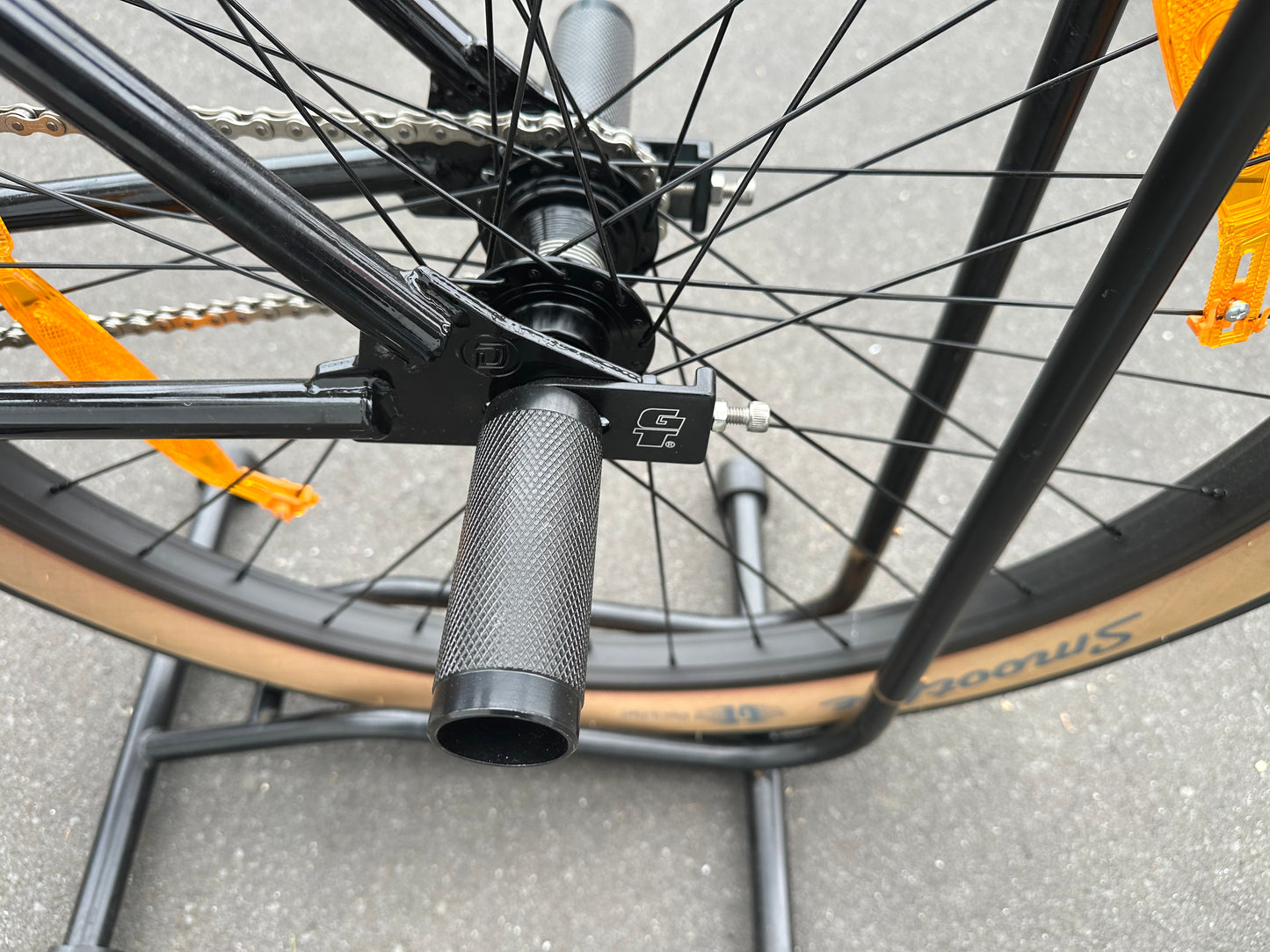 29 U ProSeriesHeritageBLK O/ GT BMX