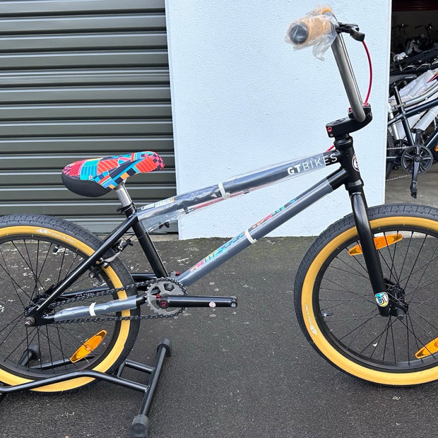20 BMX GT 20 U Performer BLK 21 AB Bikes