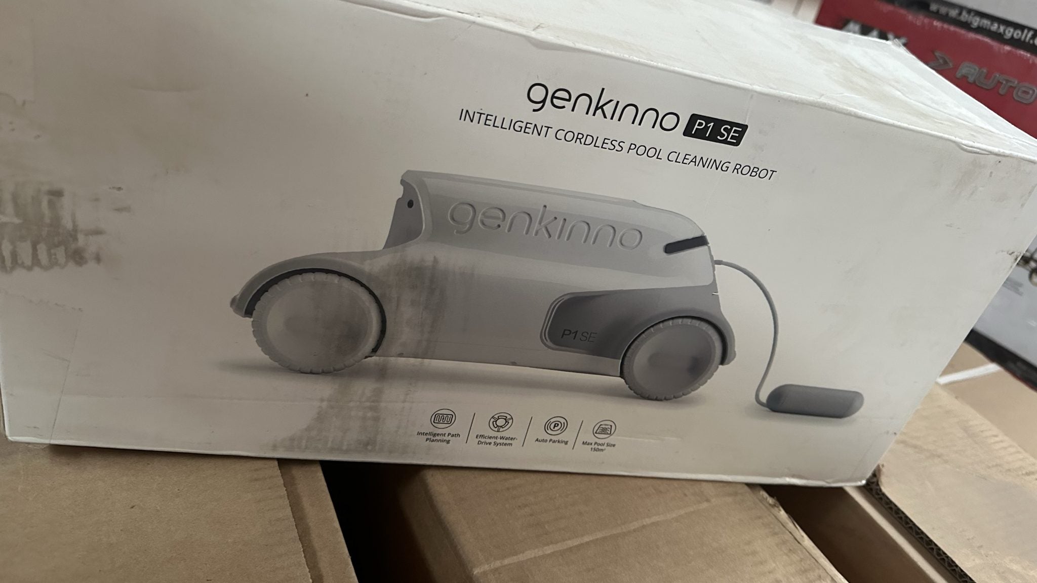 Genkinno P1 SE Cordless Robotic Pool Cleaner