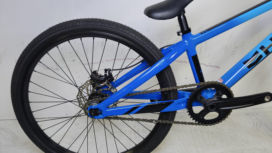 HARO RACE LITE PRO 24'' Light Blue/Dark Blue 24553