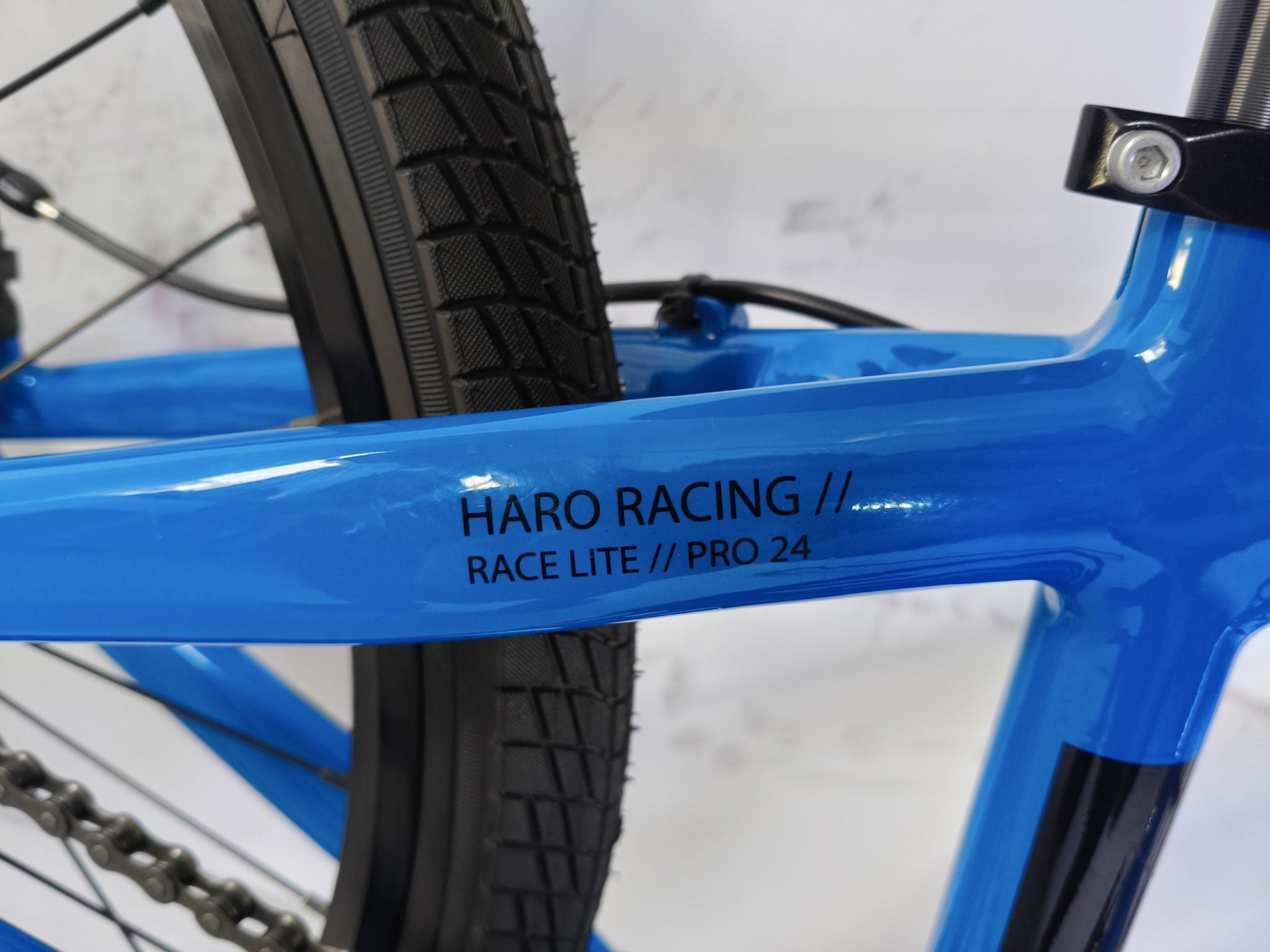 HARO RACE LITE PRO 24'' Light Blue/Dark Blue 24553
