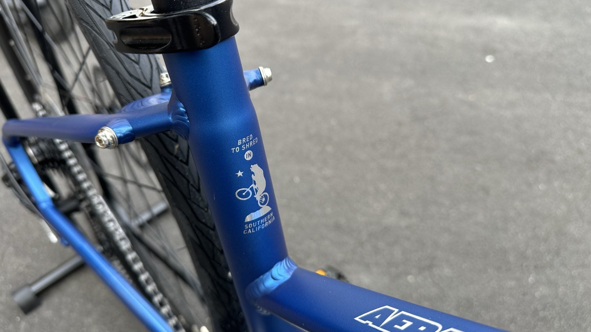 Metallic Blue Haro Aeras ST 700C Hybrid Bike Step Through Disc Brakes XS S