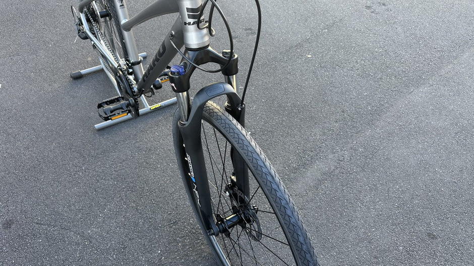 Haro Bridgeport ST 700C Hybrid Bike – Matte Light Charcoal