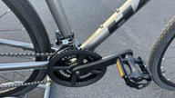 Haro Bridgeport ST 700C Hybrid Bike – Matte Light Charcoal