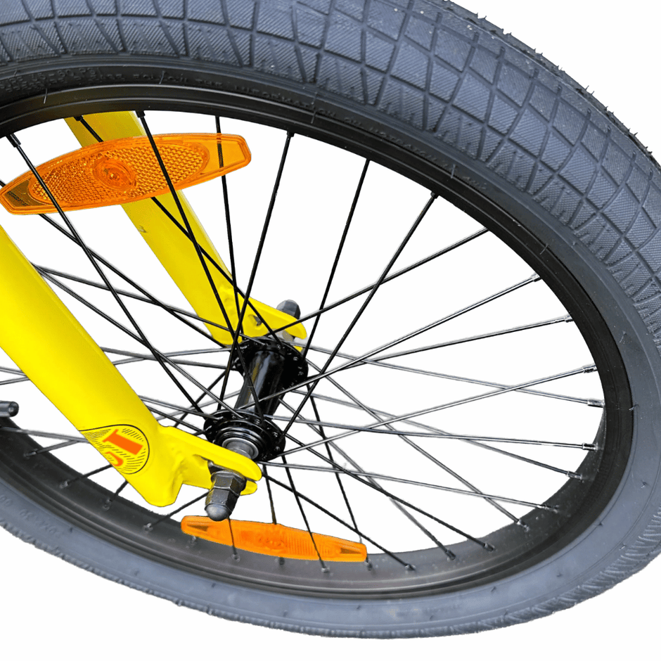 AB Bikes BMX GT Air YEL O/S in yellow – front wheel view