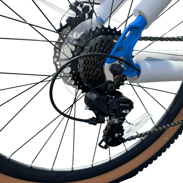 27.5" Schwinn Vega Comfort Hybrid Bike