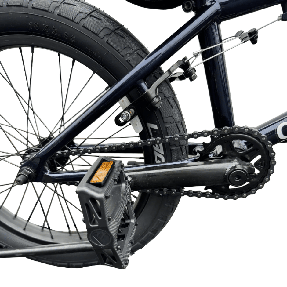 Gusta 18 inch BMX Bike