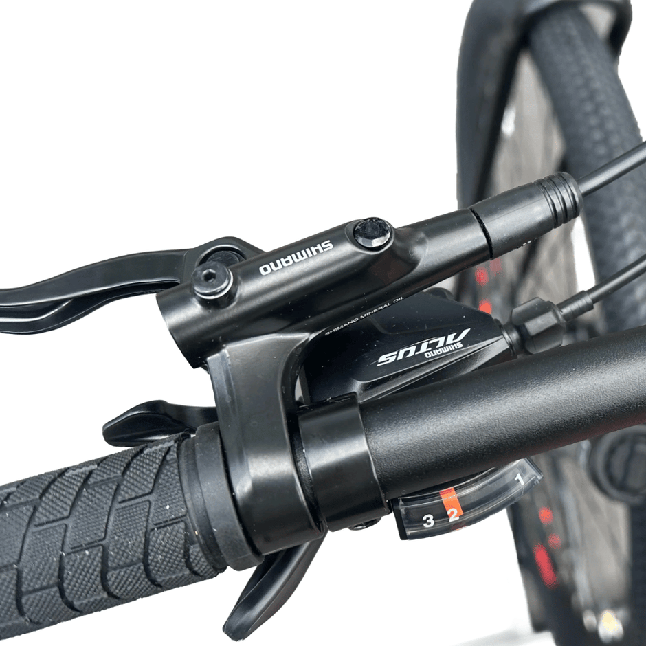 AB Bikes Mountain Bike UPLAND Vanguard in green – front gear view