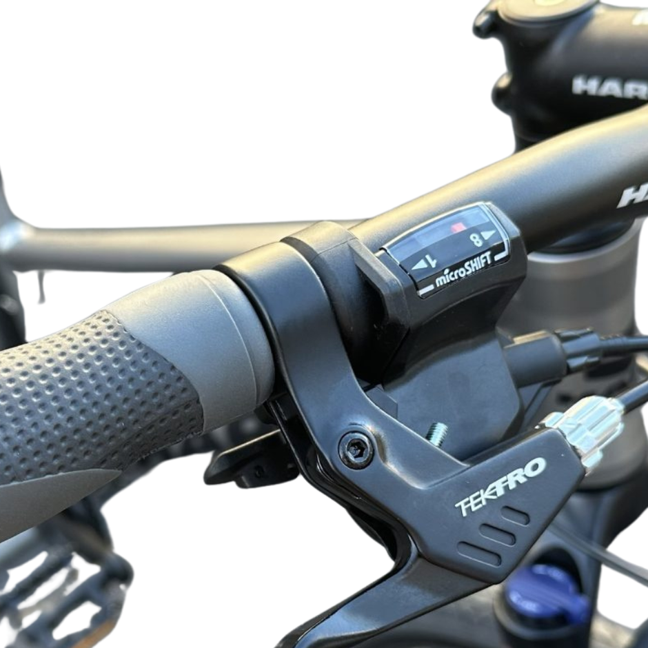 八月特惠 Haro Bridgeport ST 700C 混合自行车 – 哑光浅炭灰