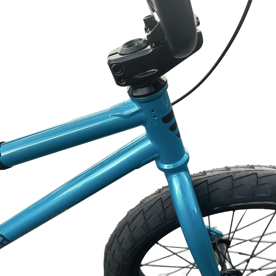 AB Bikes BMX GustaBMX in black – head tube view