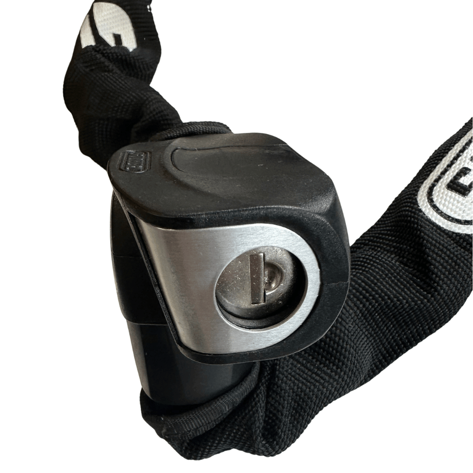 AB Bikes Accessories ABUS Chain Lock in black – keyhole view