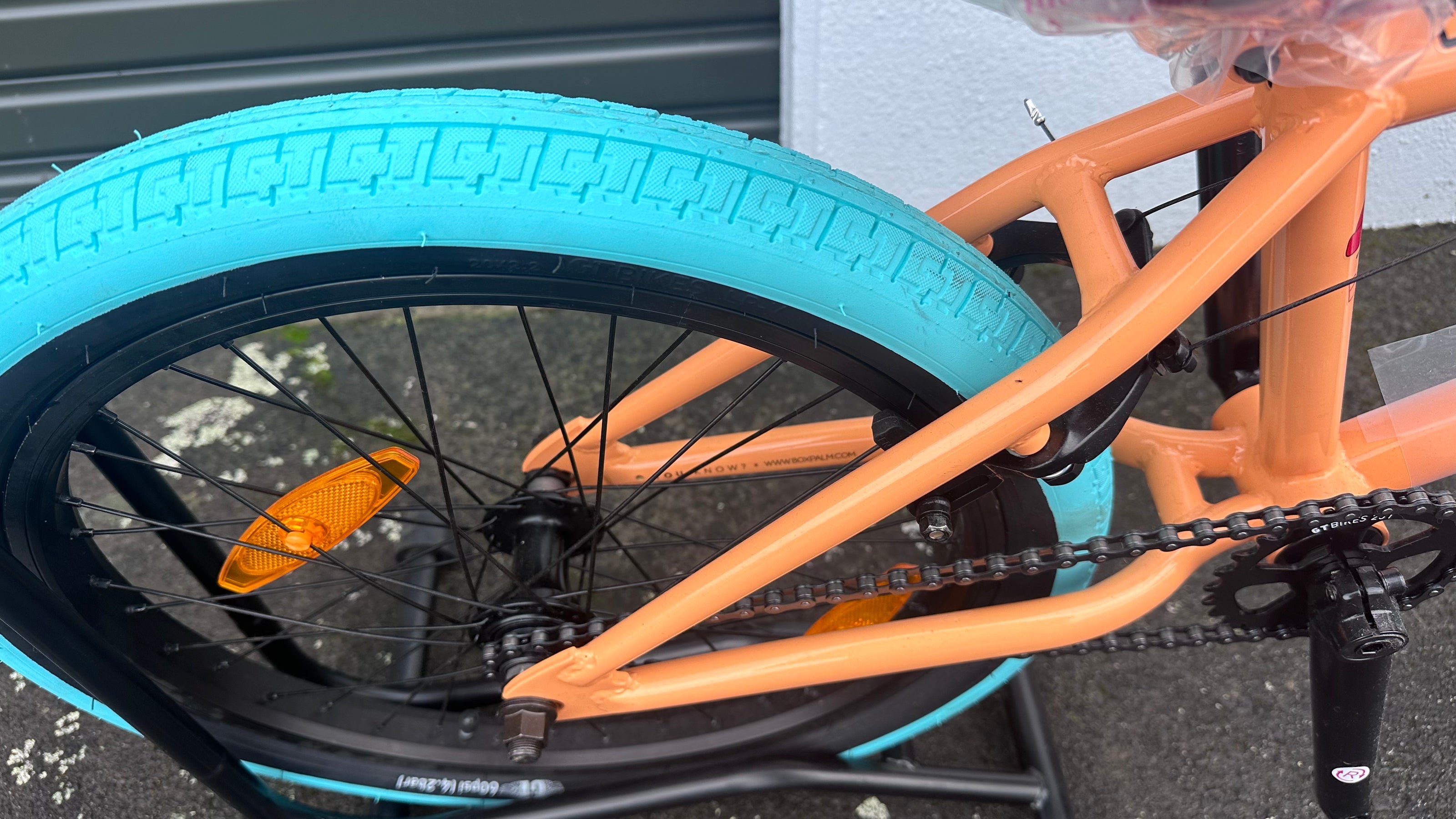 AB Bikes BMX GT Performer PCH in orange – rear wheel view