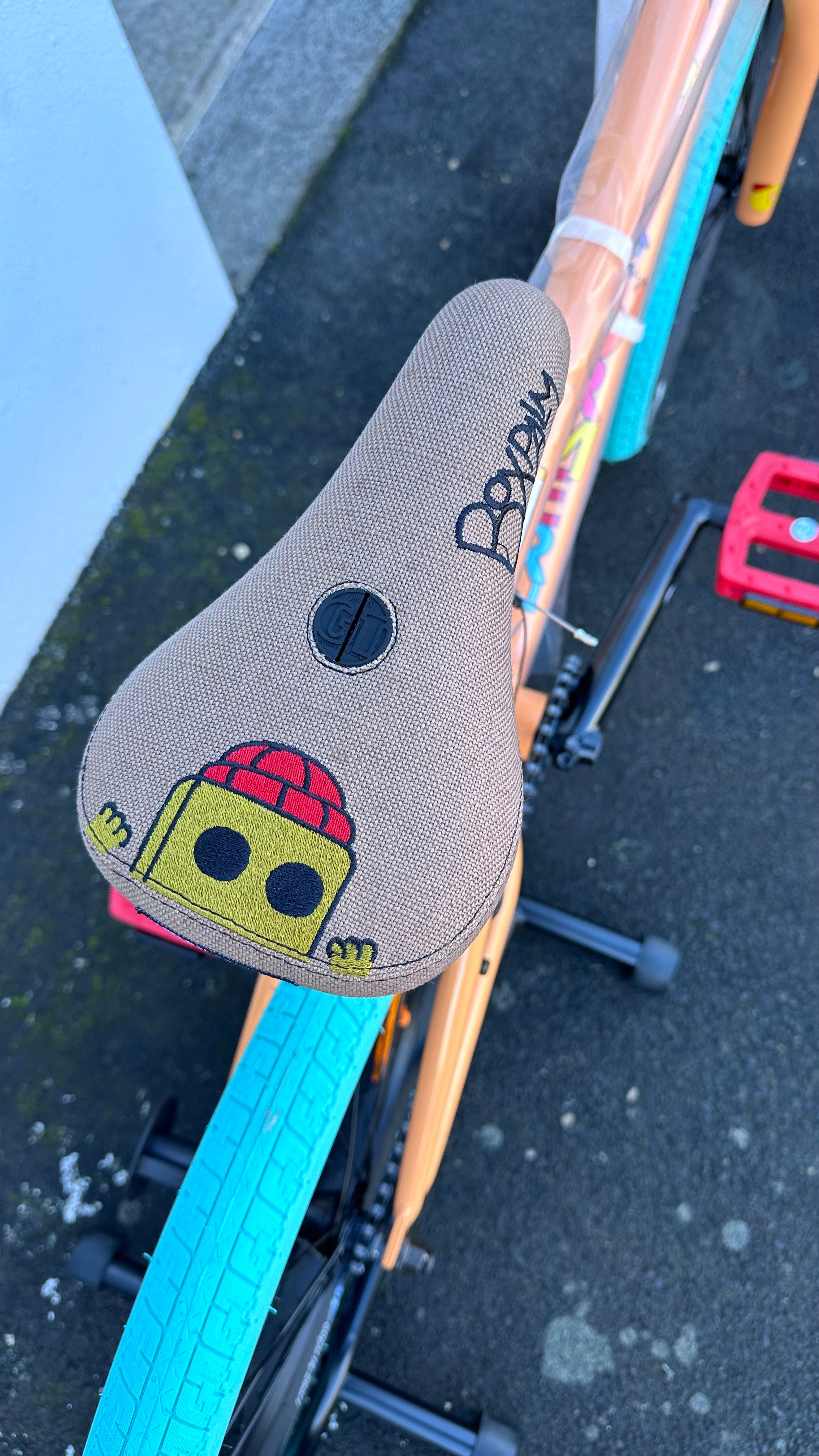 AB Bikes BMX GT Performer PCH in orange – bike seat view