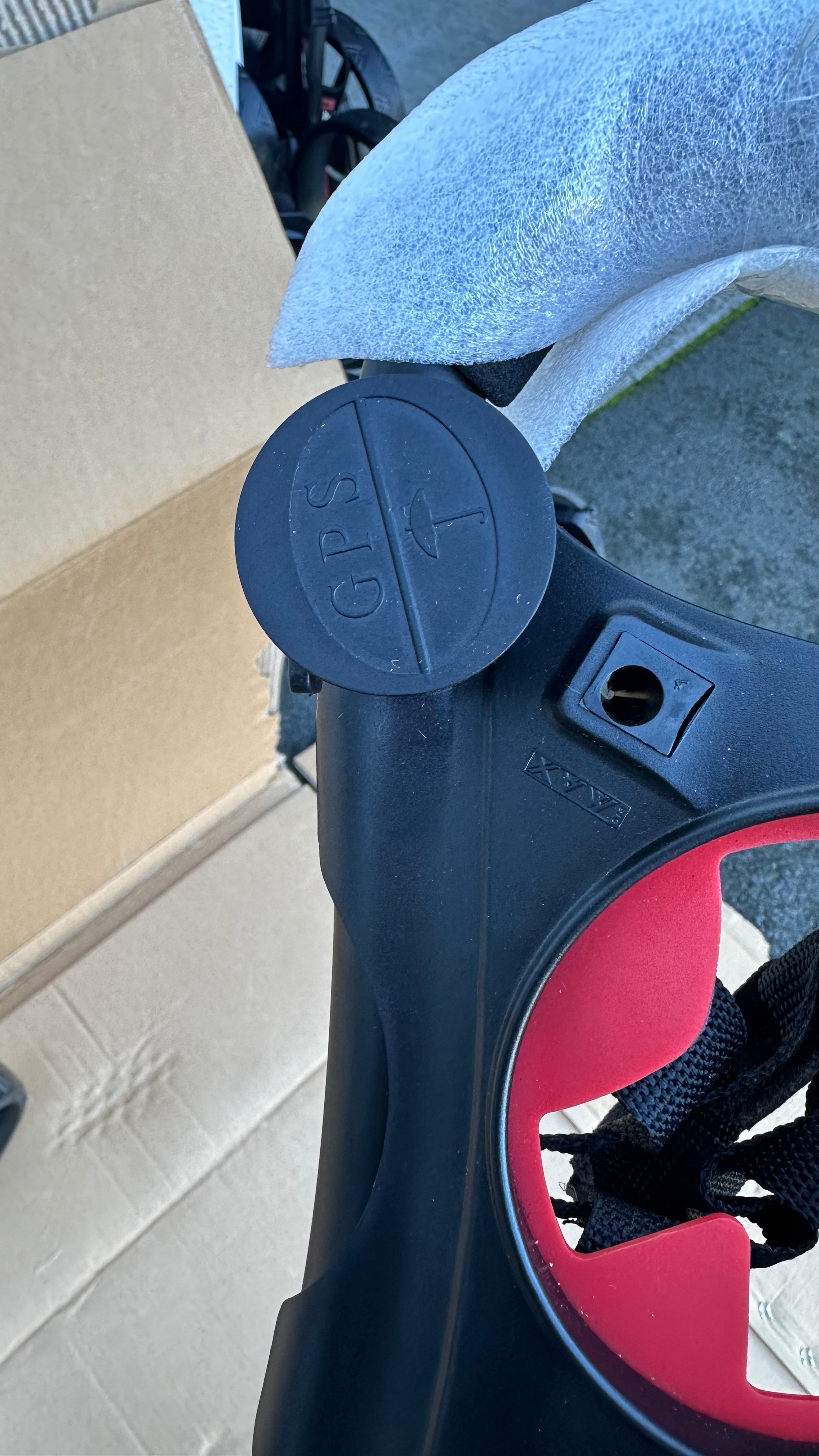 AB Bikes Golf Trundler Big Max Blade IQ in black – umbrella holder view