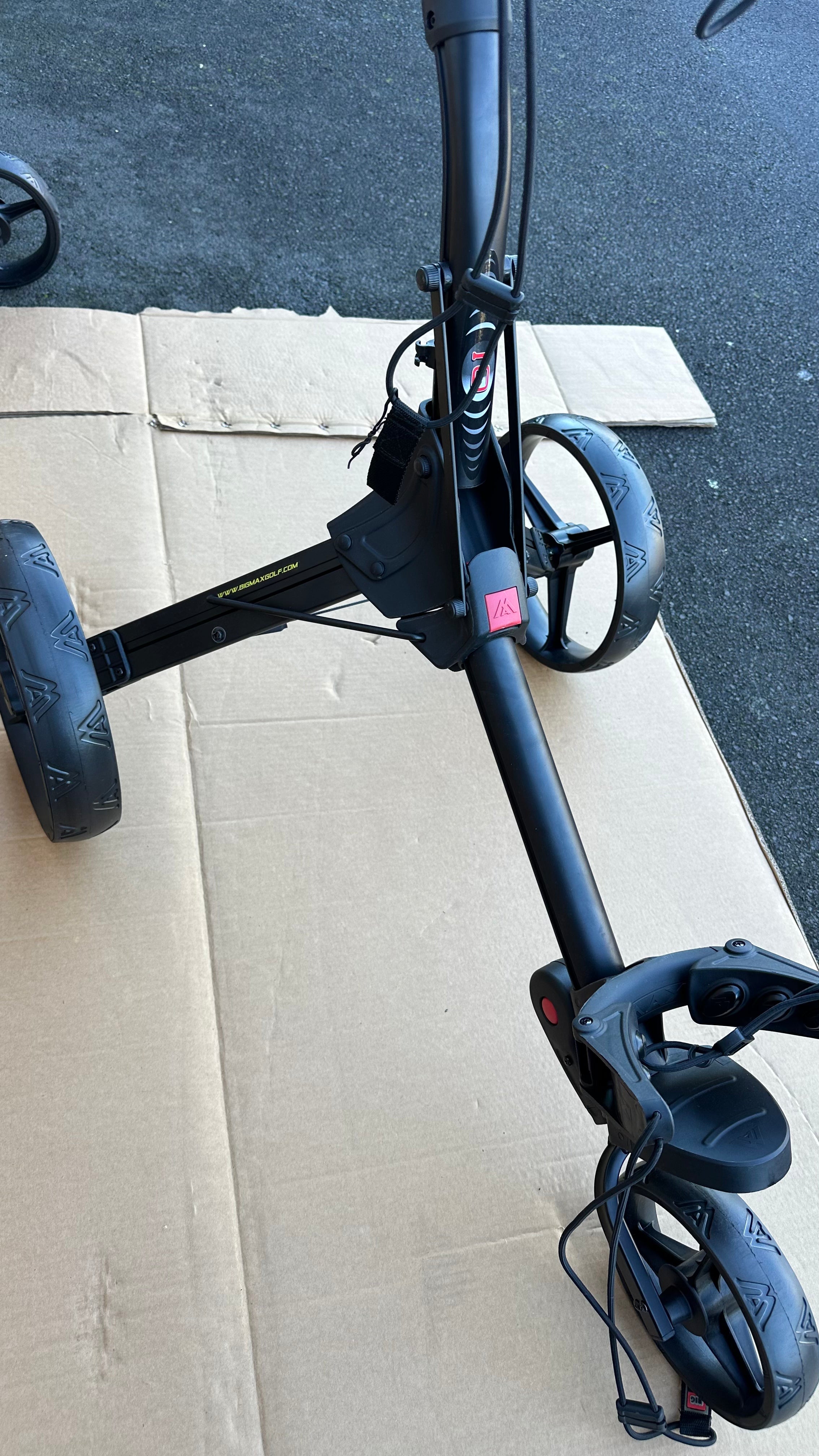 AB Bikes Golf Trundler Big Max Blade IQ in black – wheel view