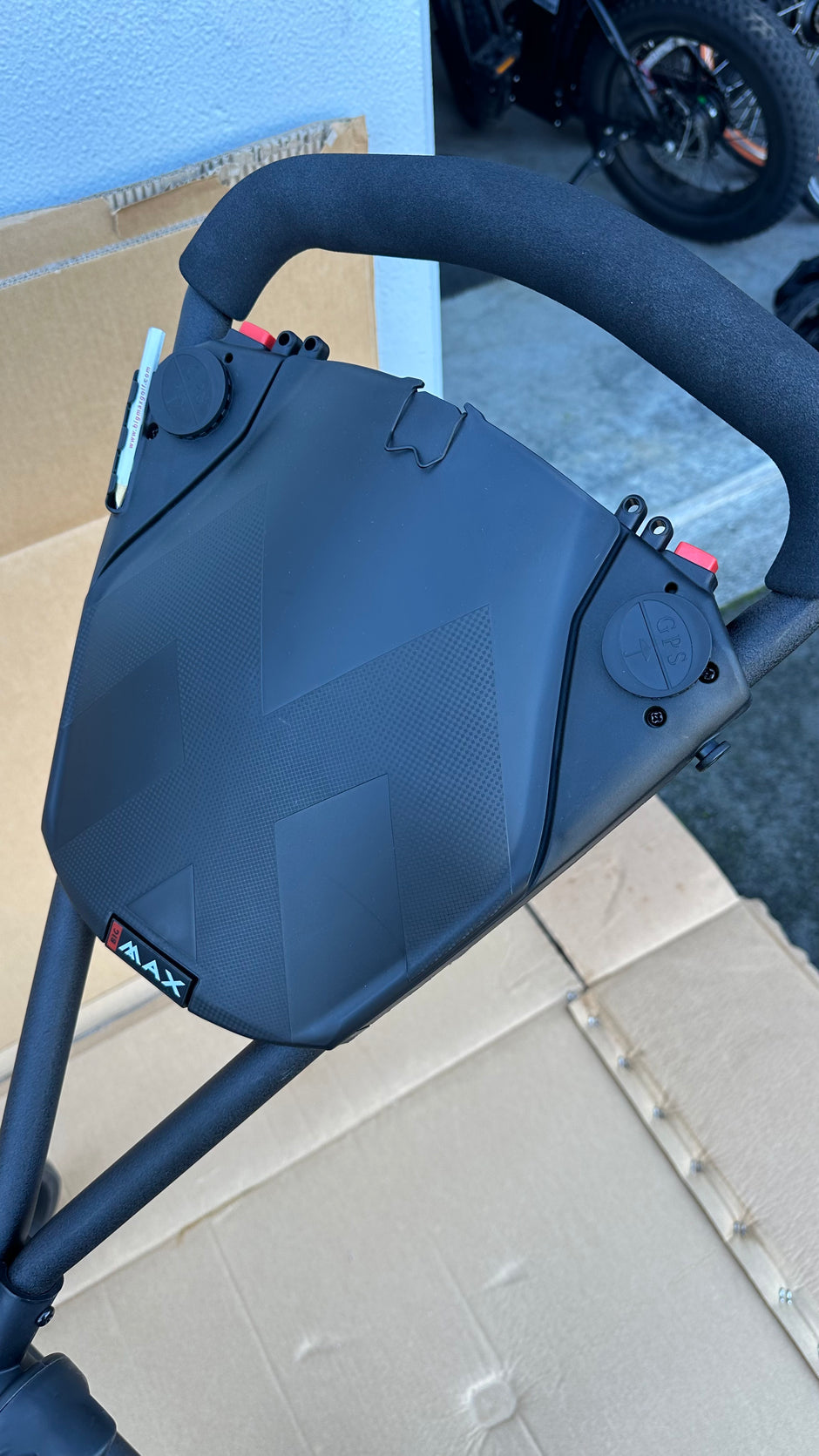 AB Bikes Golf Trundler Big Max Ti Lite in black – container view