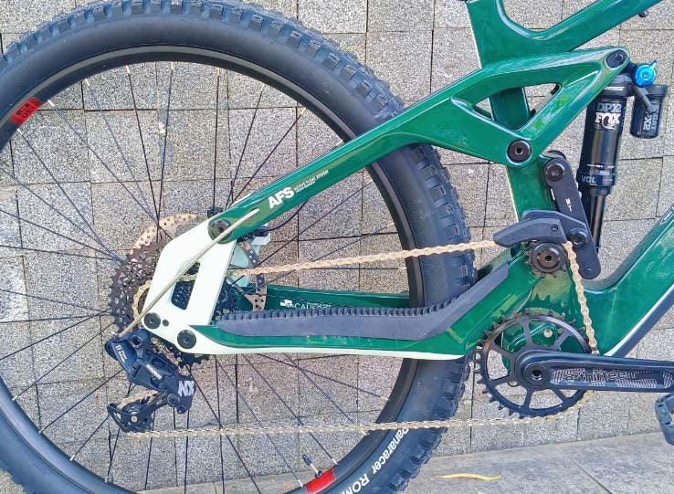 Chain on Eminent Haste MTLT29inch mountain bike-AB Bikes Auckland NZ