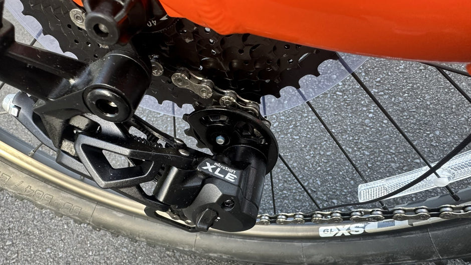 AB Bikes Mountain Bike GTM Avalanche Elite in green – gearing view