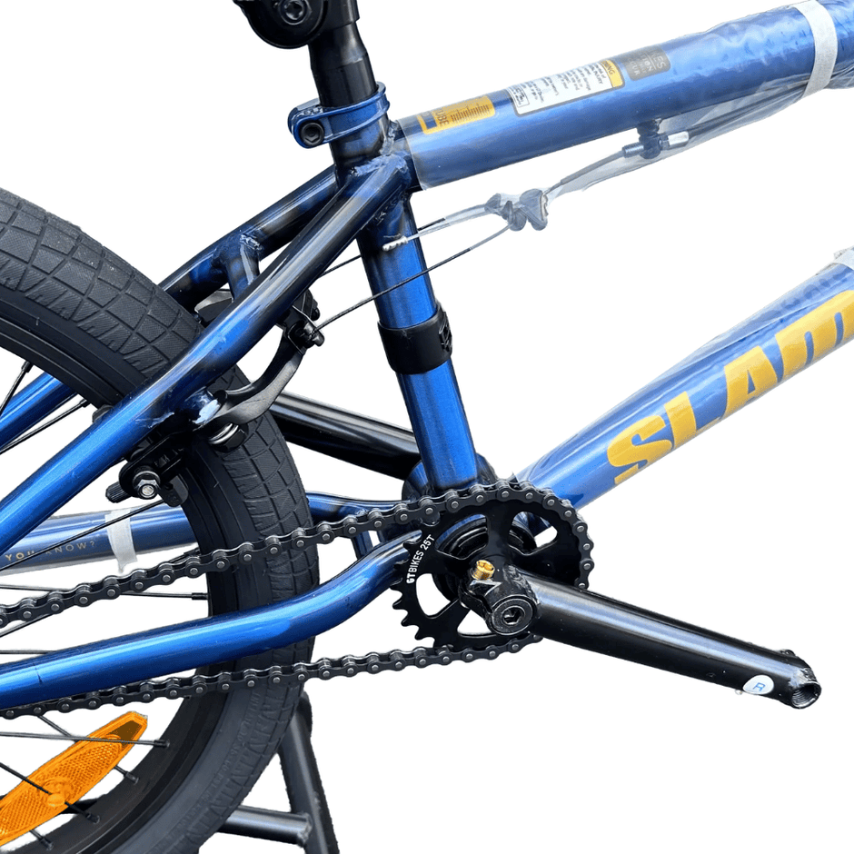 AB Bikes BMX GT Slammer in blue – front chain view