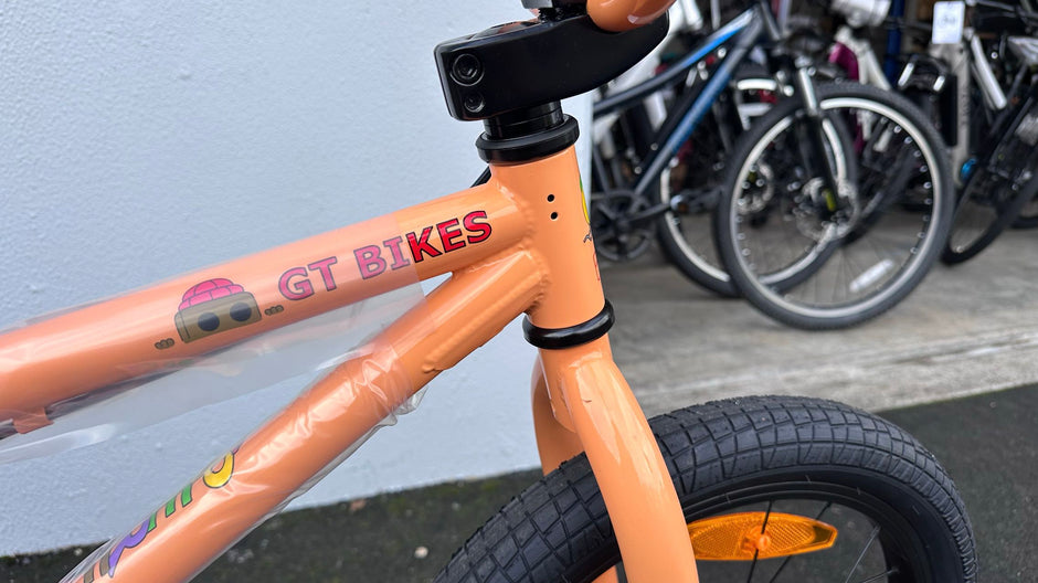 AB Bikes BMX GT Performer PCH Youth in orange – head tube view
