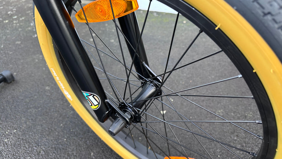 AB Bikes BMX GT Performer Performer BLK in black – front wheel view