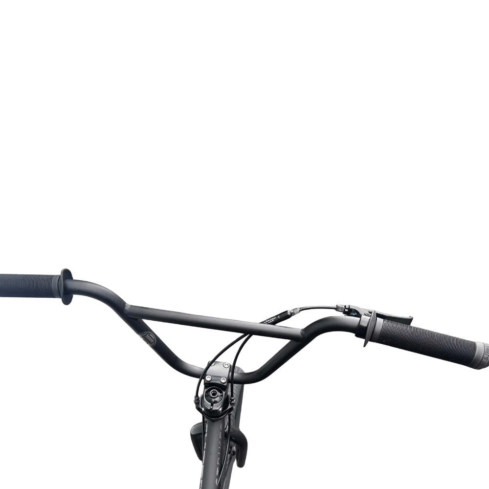 AB Bikes BMX Slammer BLK in black – handbar view
