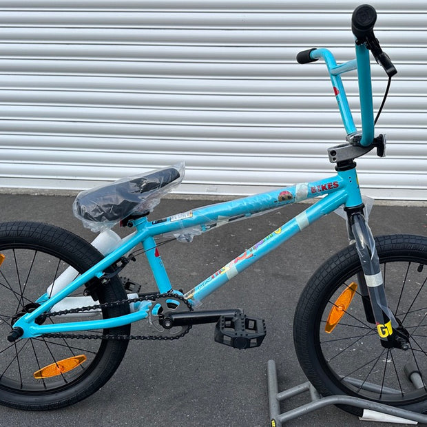 AB Bikes BMX GT JrPerformer AQU O/S in blue – side view