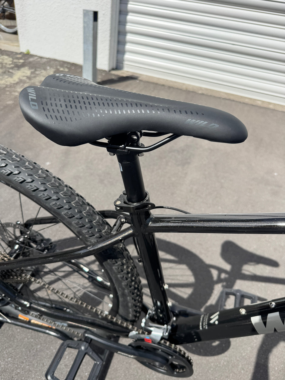 AB Bikes Mountain Bikes Kapoli Wild in black – bike seat view
