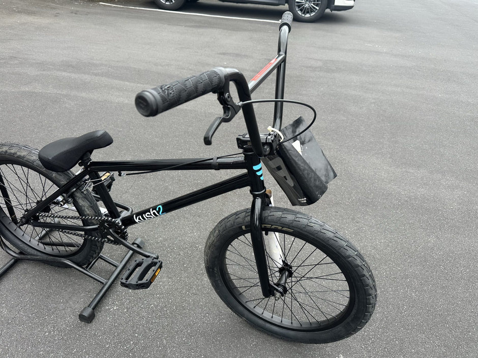 AB Bikes BMX Mafia Kush BMX in black – top side view