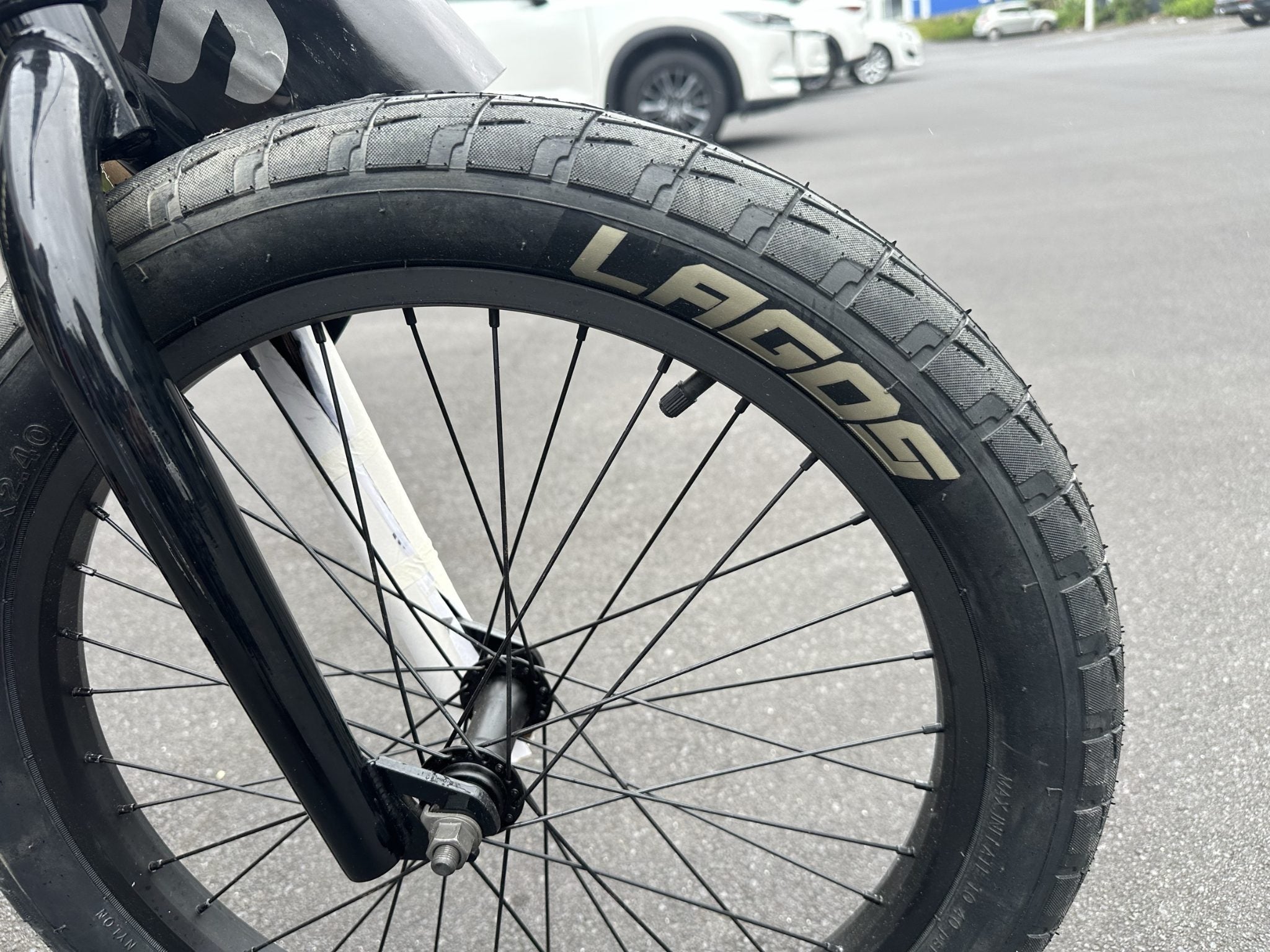 AB Bikes BMX Mafia Kush BMX in black – tire view