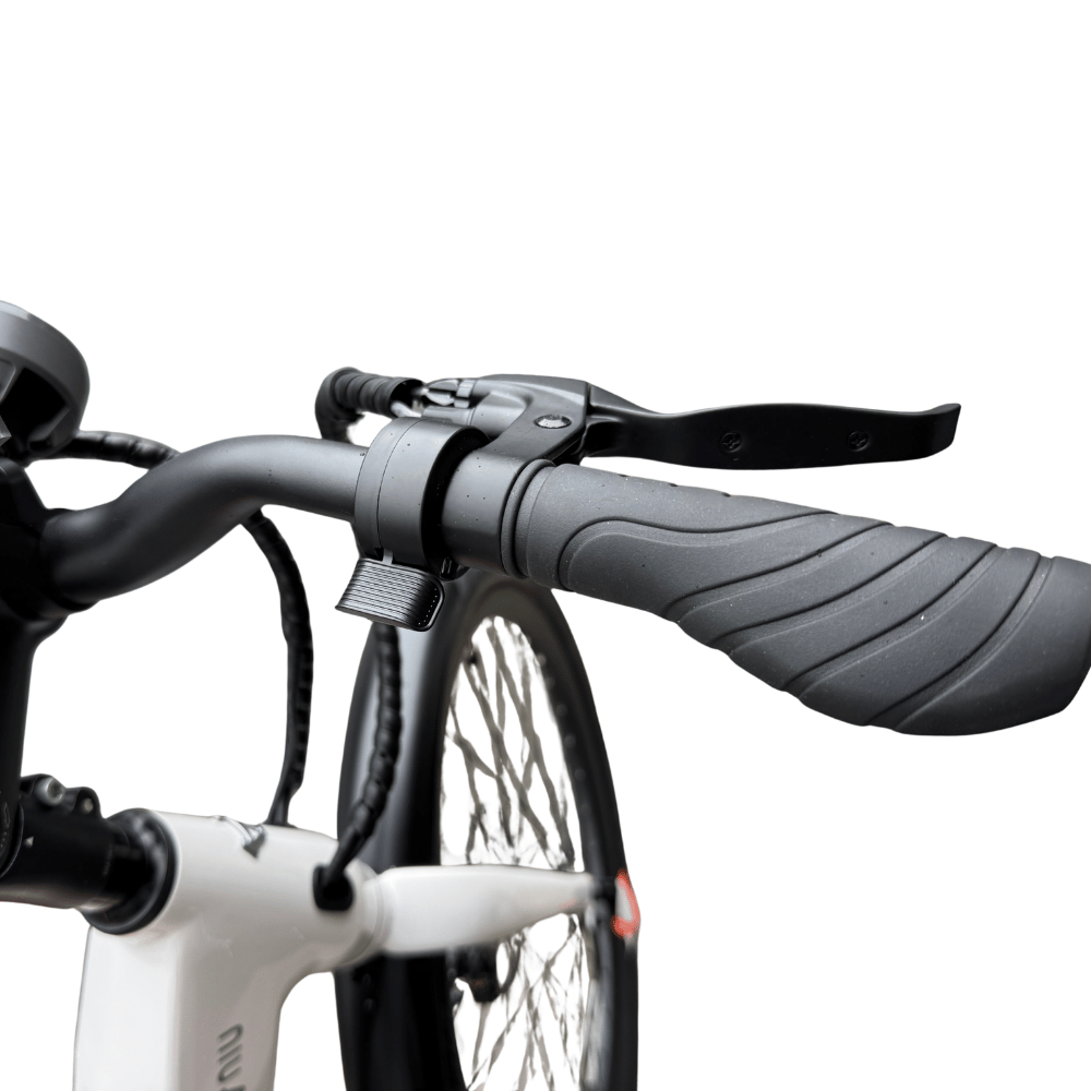 AB Bikes E-Bike NIU BQI-C3 sport in white – throttle view