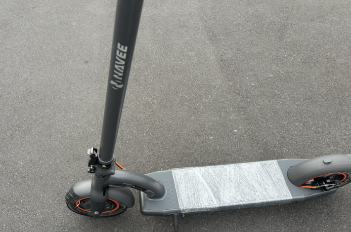 NaveeN20E-Scooterstandpost– AB Bikes Auckland NZ