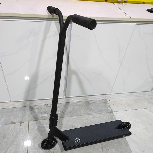 AB Bikes Scooter New One in black – real shot side view
