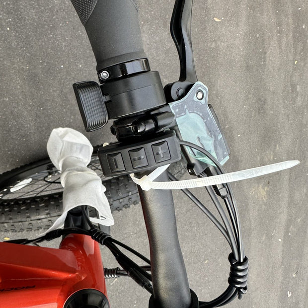 AB Bikes E Mountain BIKE RAPBike Rockstar in red – gearing view