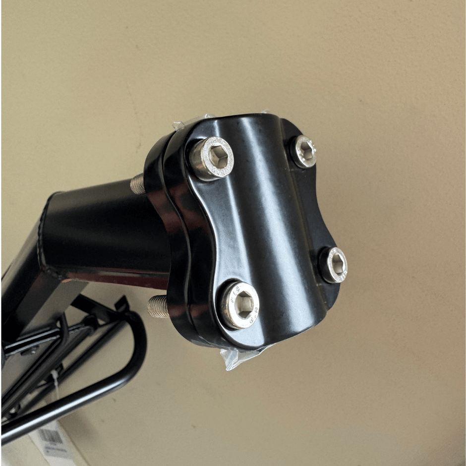 AB Bikes Accessories Rear Bike Rack in black – mounting point view