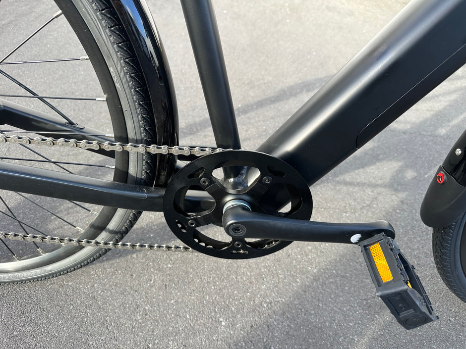 AB Bikes Electric Assist Bike Rover X/Y in black – chain and foot pedal view