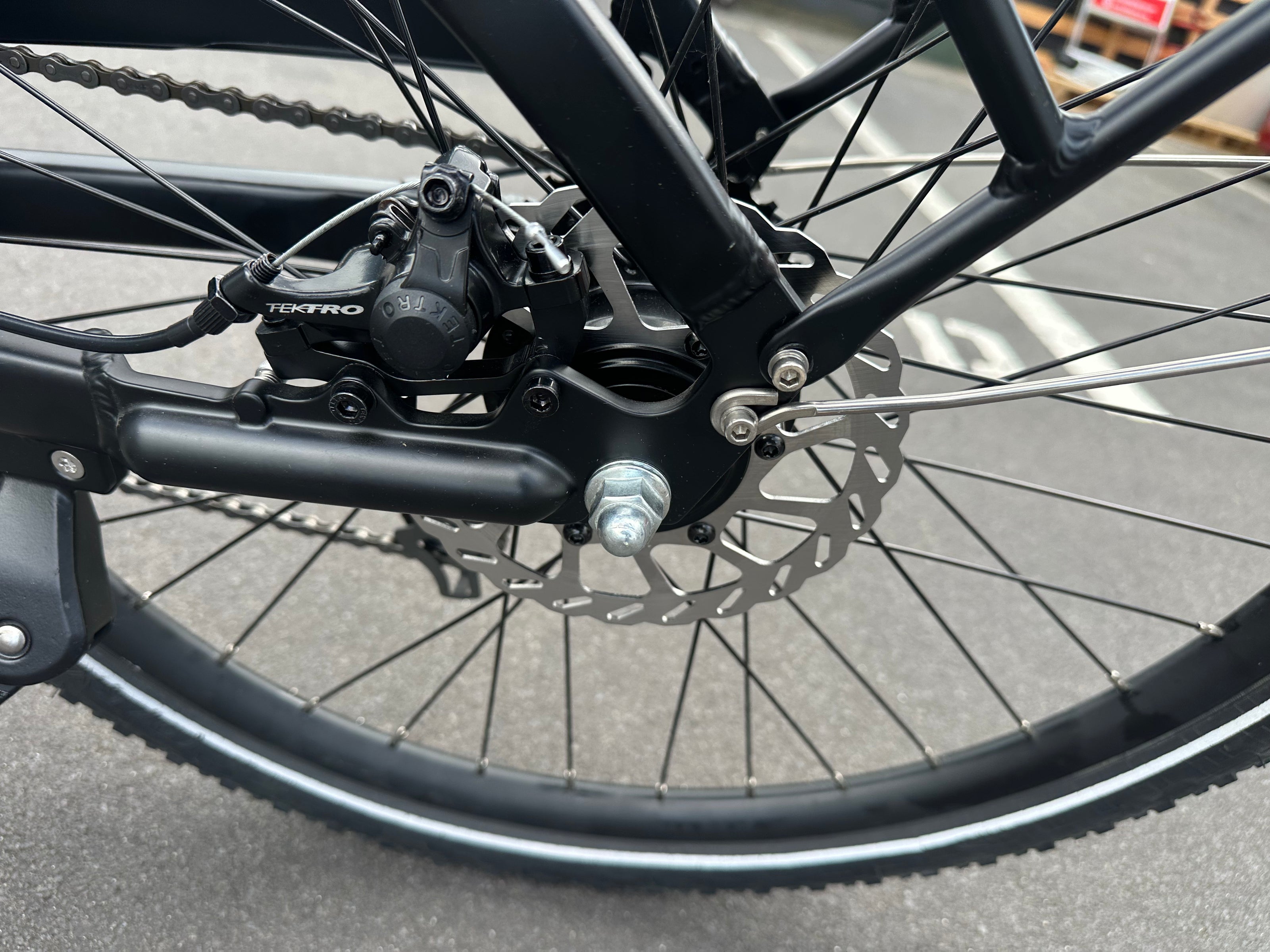 AB Bikes Electric Assist Bike S2 Dual Torque Sensor in black – motor view