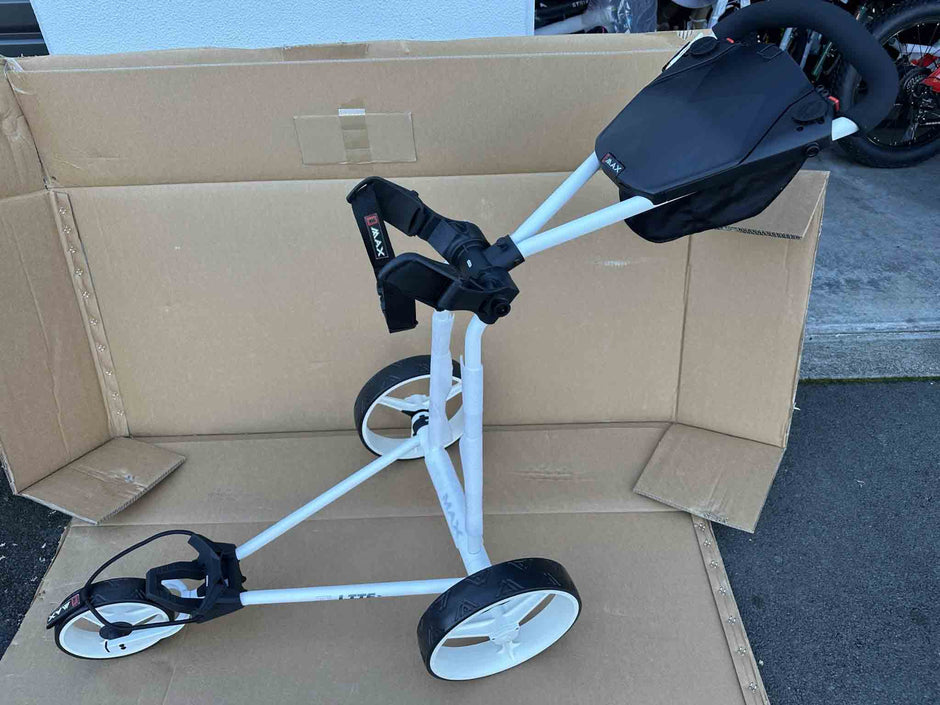 SIDE-Ti-Lite-Easy-to-Fold-Golf-trundler-3-wheel-push-cart-trolleyWhite– AB Bikes Auckland NZ
