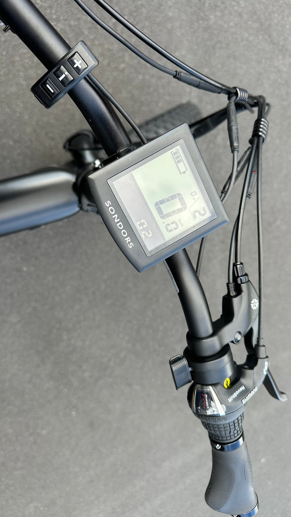 AB Bikes Electric Assist Bike SONDORS Fold X in black – screen view