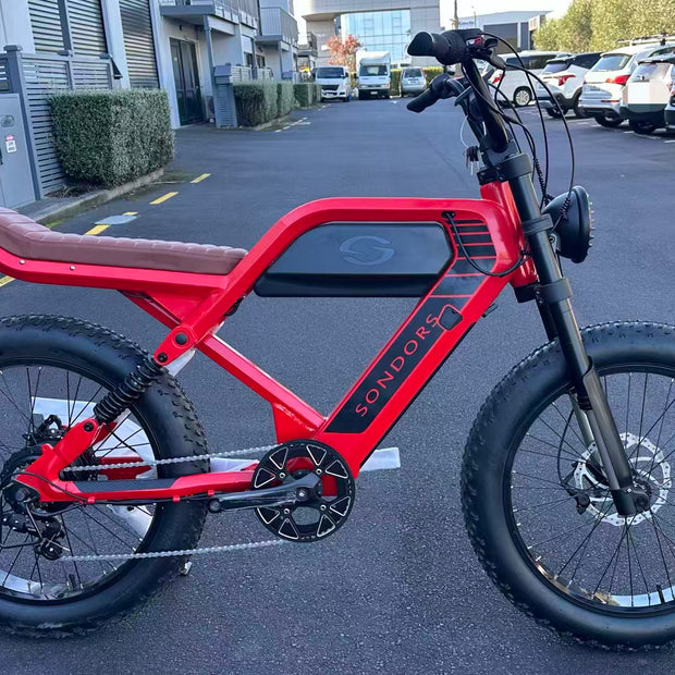 AB Bikes E Mountain Bike Rental SONDORS MadMods in red – side view