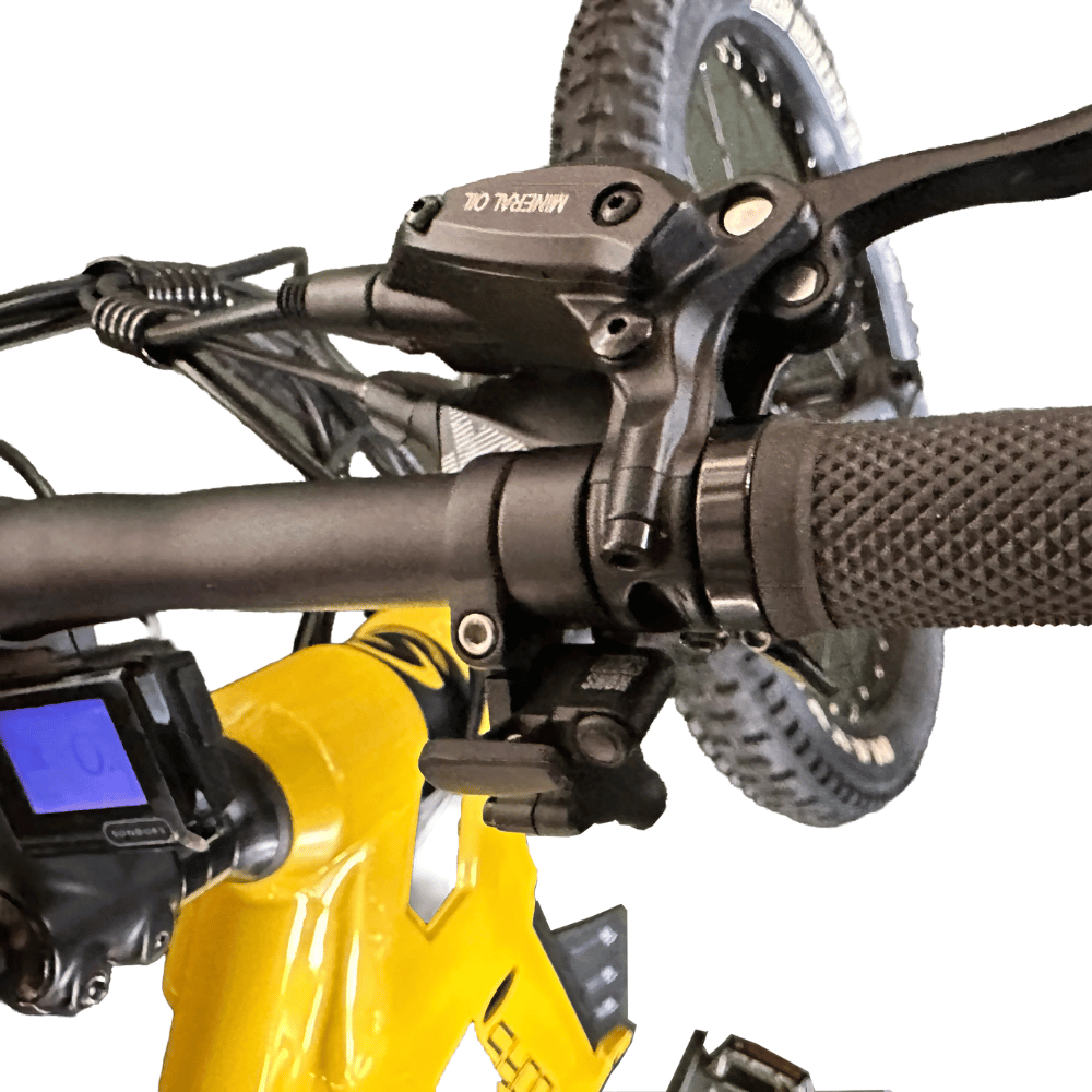 AB Bikes Electric Mountain Bike SONDORS Rockstar in yellow – gear view