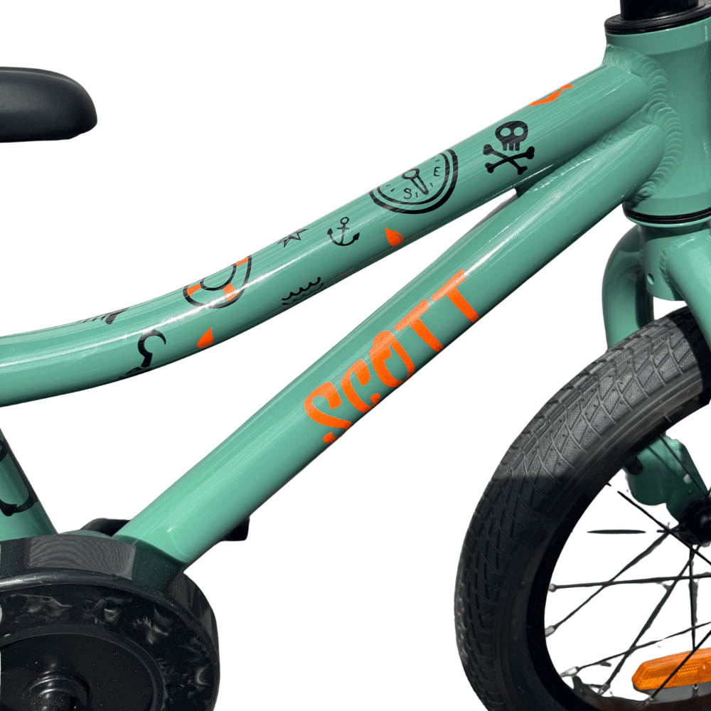 AB Bikes Kid Bike Scott Roxter 16 in green – top tube view