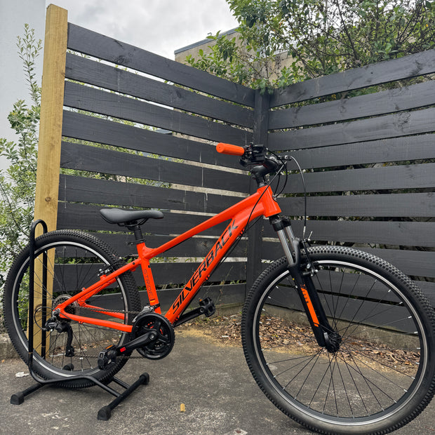 AB Bikes Mountain Bike Silverback Stride in orange – side view