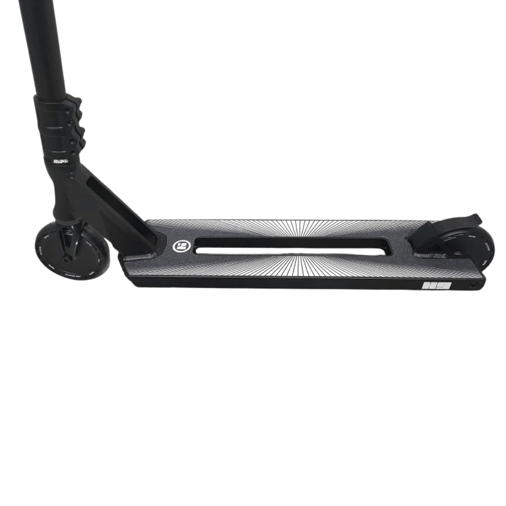 AB Bikes Scooter Hipe H9 in black – pedal view