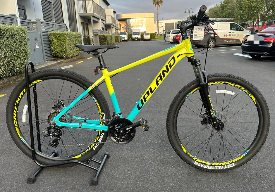 AB Bikes Mountain Bike UPLAND in bright yellow – real shot side view