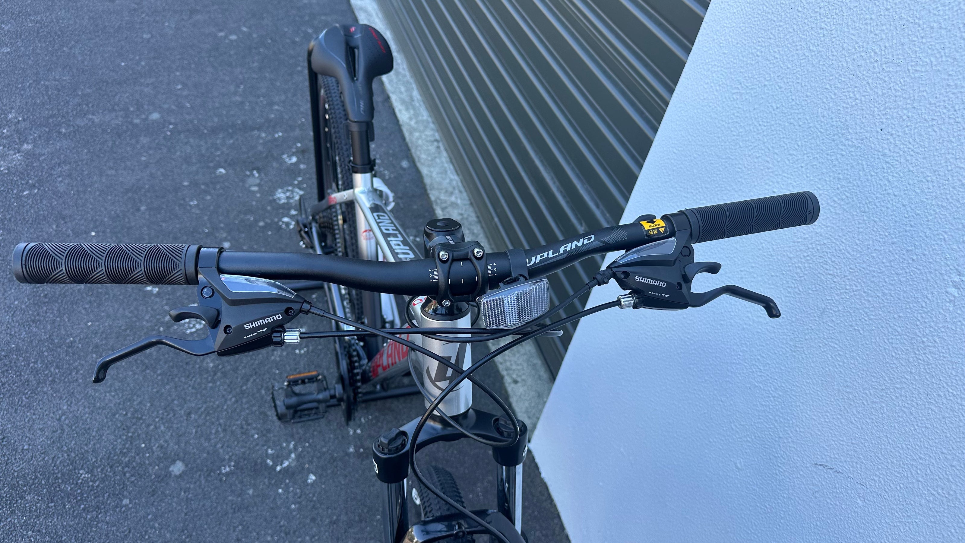 AB Bikes Mountain Bike UPLAND in silver black – top view