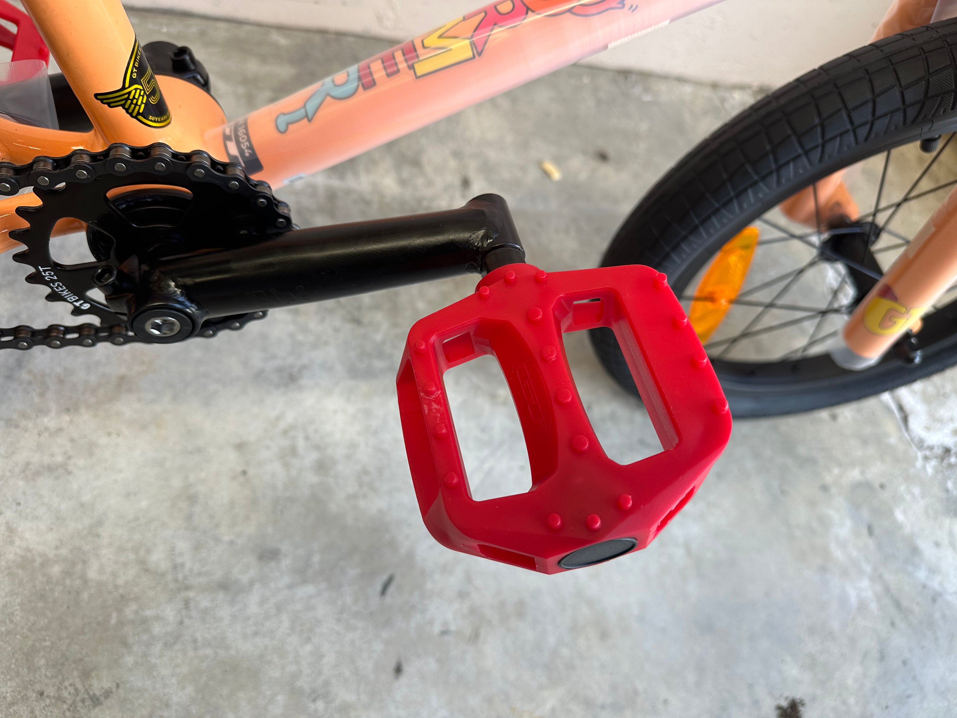 16 U Lil Performer  PCH O/S GT KIDS BMX