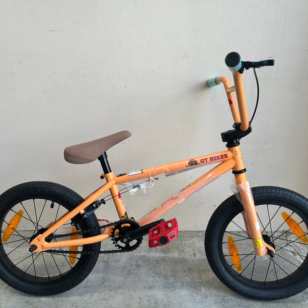 16 U Lil Performer  PCH O/S GT KIDS BMX